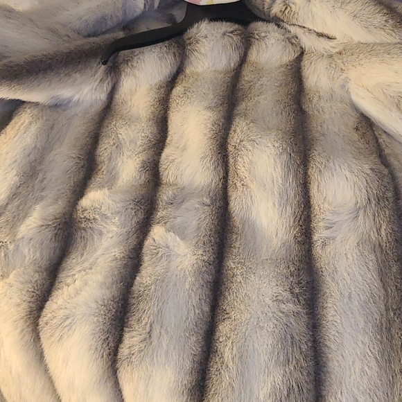 Monterey Fashions LONG coat - Picture 4 of 7